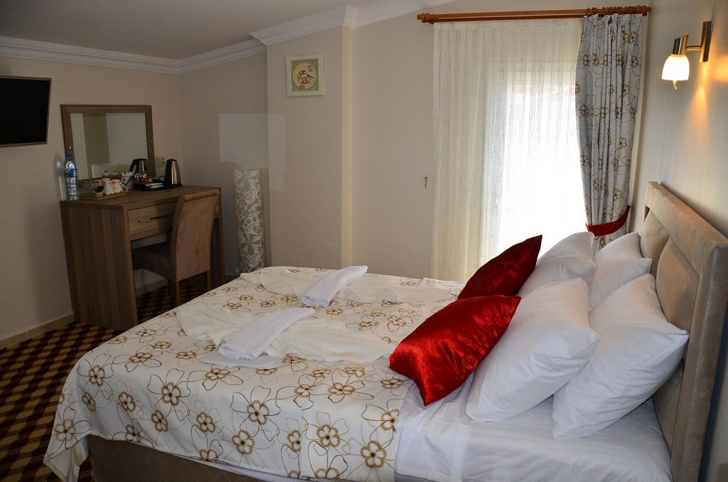Rose Garden Boutique Oda ve Kahvaltı Akbük