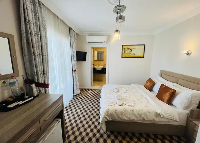 Rose Garden Boutique Hotel